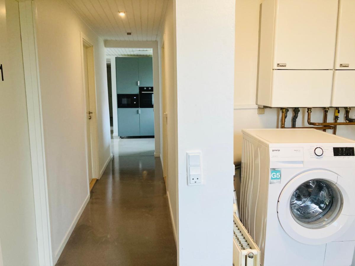 Villa Med Private Vaerelser Delt Badevaerelse/Kokken, Viby Sj. المظهر الخارجي الصورة