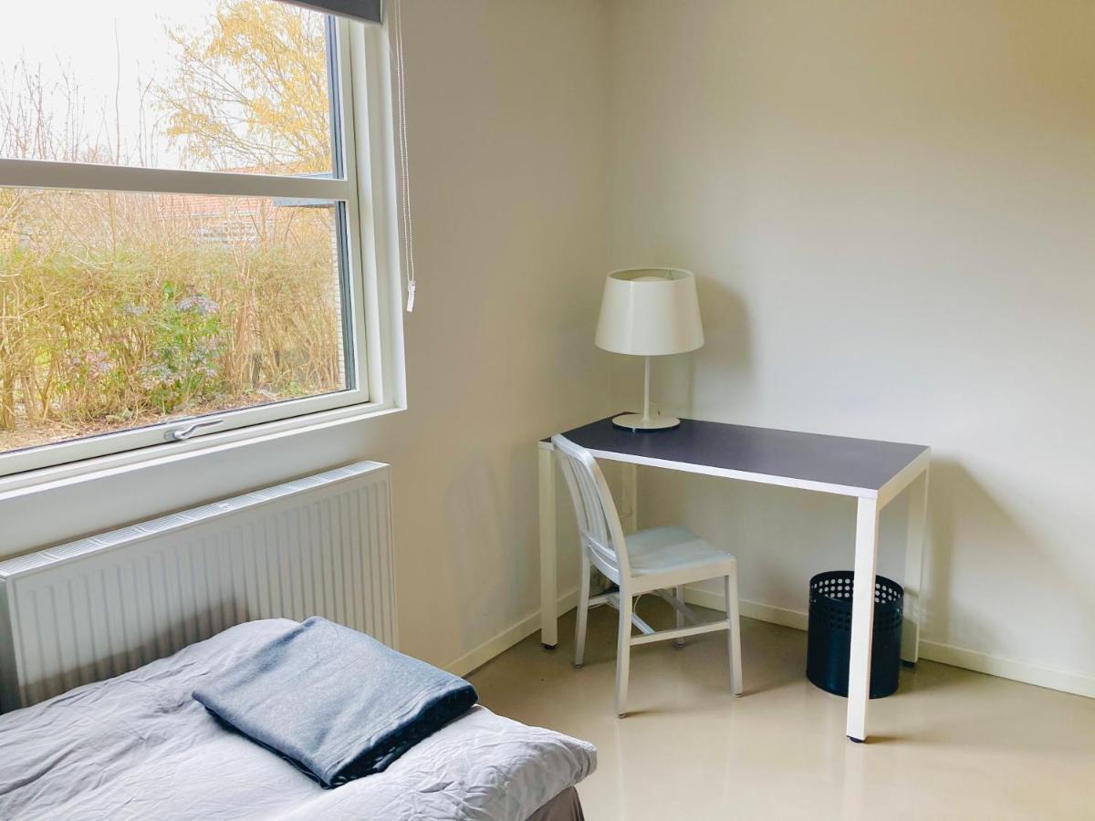 Villa Med Private Vaerelser Delt Badevaerelse/Kokken, Viby Sj. المظهر الخارجي الصورة